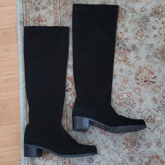 Stuart Weitzman Shoes - Stuart Weitzman Black Suede Pull on Knee High 8